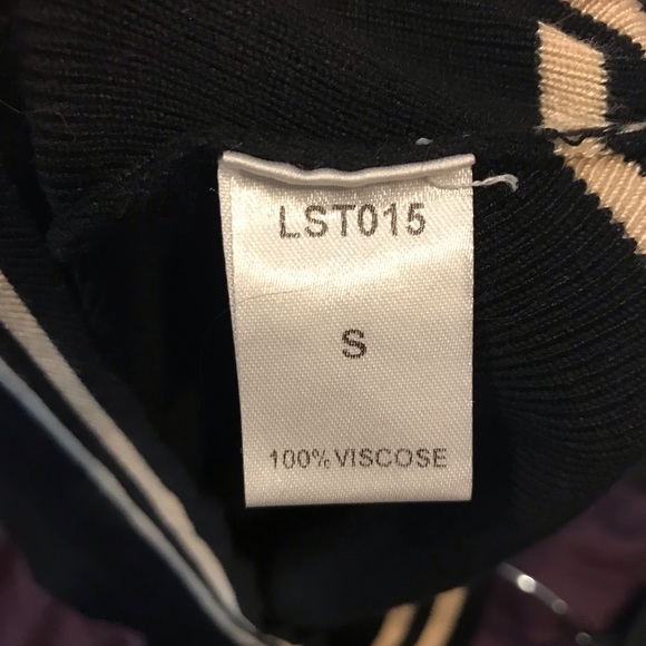 Le Sample crop top - Picture 3 of 3